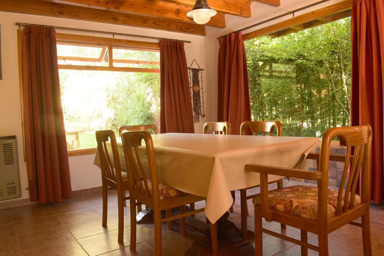 Ventana A Los Cerros Villa La Angostura Esterno foto