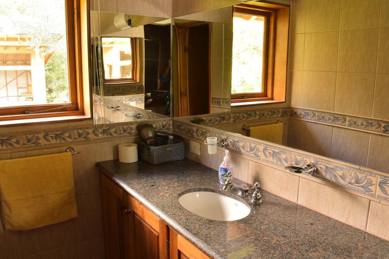 Ventana A Los Cerros Villa La Angostura Esterno foto